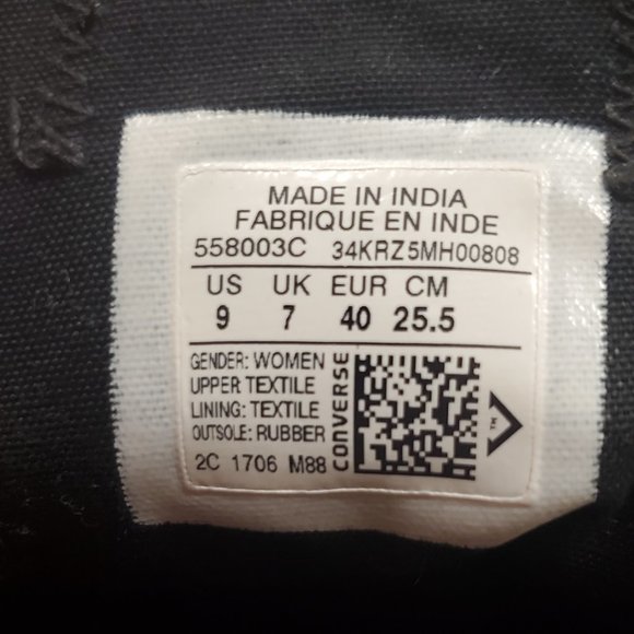 Converse Chuck Taylor All Star Ox CTAS Black Satin Low Tops - Picture 2 of 7